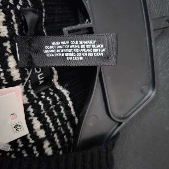 Sold- Aqua Tweed Cardigan - 100% Exclusive - Picture 10 of 10